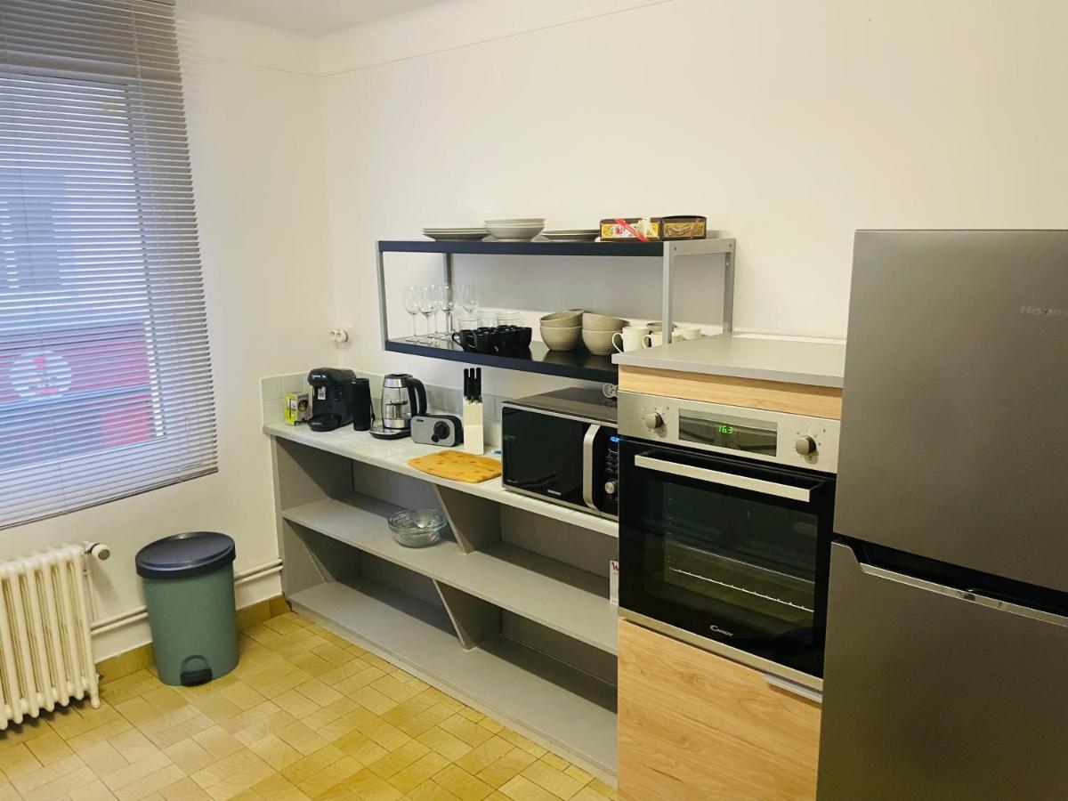 Charmant Appartement De Coeur De Ville - 2 Chambres Lits Queen Size - Netflix - Wifi Cherbourg-en-Cotentin Exterior photo